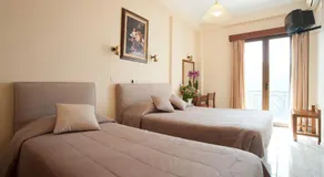 Hermes Delphi Hotel - Image 5