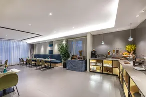 Home Inn Style Suzhou Guanqian Street - Image 5