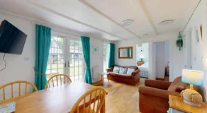 01 Tudor Court, Tolroy Manor - Image 2