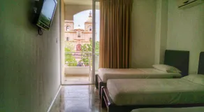 Del Parque Hotel - Image 2