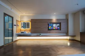 Yuelan Hotel (Baoding Qiyi West Road Wanhe Olympic City Branch) - Image 3
