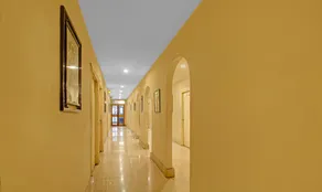 Treebo Mira Inn, Camac Street - Image 4