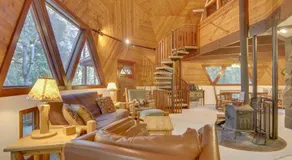 Cedar Creek Hideaway - Meredith Lodging - Image 3