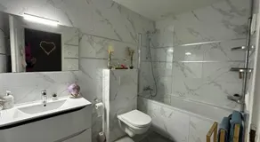 Suite Jacuzzi Giverny Paris - Image 2