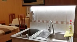 Molnár Apartment - Image 5