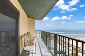 Appartement en copropriété avec barbecue, terrasse et jacuzzi | Vue mer - Image 4