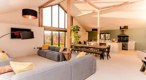 Beautiful Barn Conversion Close To The Broads - Image 2