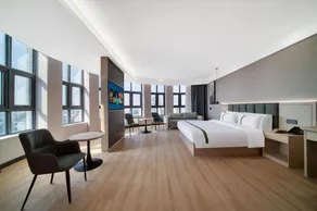 GreenTree Inn Jiaxing ZhongHuan South Road Zhonggang City Express Hotel - Image 3