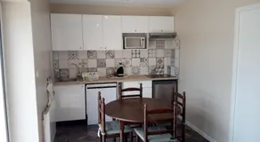 R & C - Room & Calm - Image 4