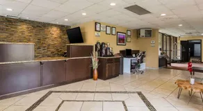 Pocono Inn & Banquet - Stroudsburg - Image 3
