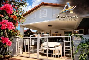 Ana Premier Homestays 4BR @ Durian Tunggal, Melaka - Image 4