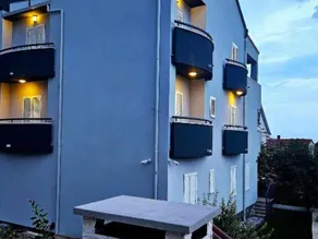 One-Bedroom Apartment With Garden View - Image 5