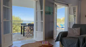 Regina Villa - Image 2