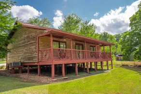 Susan's Cottages - Image 2