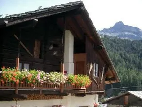 Le Vieux Rascard Chambres d'Hotes - Image 3