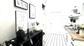 L4 City Centre Stylish Flat - Image 3