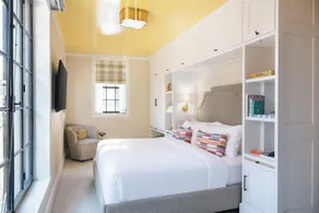 Beacon Hill Hotel & Bistro - Image 2