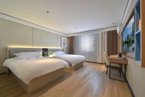 Ease Hotel - Qingdao Binhai College Qingda Affiliated Hospital - Image 2
