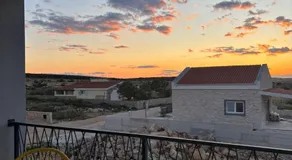 Holiday Home Mak - Image 5