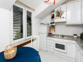 Apartamento Bor - Apartamento dúplex de una habitación con vistas al mar - Image 1