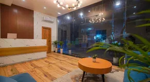 Perfectstayz Premium Varanasi - Image 2