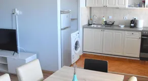 Panorama View Family Apartment - Image 4