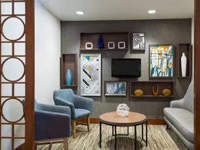 The IAH Houston Hotel - Image 4
