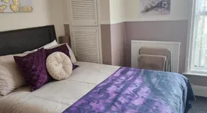 OYO Twins Palms Guest House - Image 3