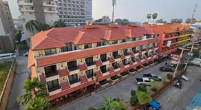 Nirvana Boutique Suites - Image 4