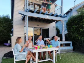 Captains Cove Resort - Waterfront Apartments - Image 4