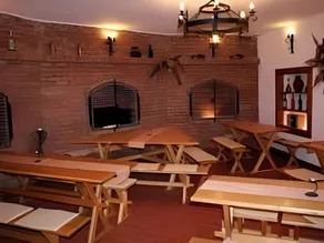 Vitényi Pince Vendégház - Image 4