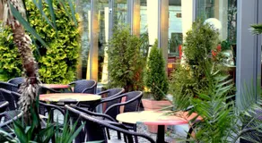 City-Hotel - Image 5