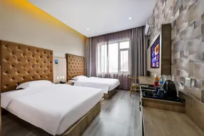 Super 8 Hotel (Shenliao Road Industrial University Branch) - Image 2