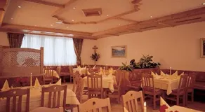 Hotel Landgasthof Hacker - Image 2