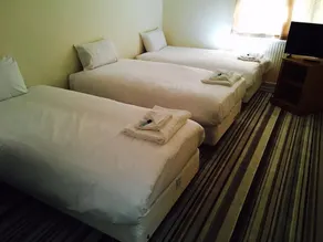 The Tudor House Hotel - Image 2