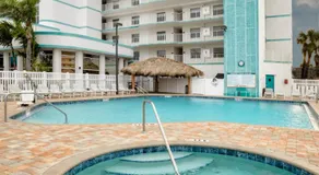 Appartement en copropriété adapté aux familles avec piscine, jardin et barbecue | Proche de la plage - Image 3