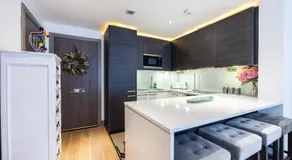 Chelsea Harbour Suite - Image 3