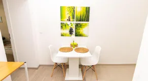 Radiant Premium Apartments - Fünfhaus - Image 2