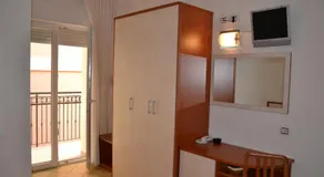 Hotel Ariston - Image 2