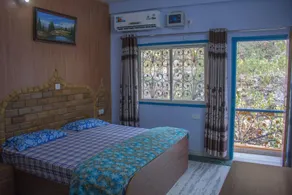 Hotel Golden Crown - Image 4