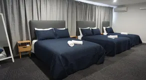 Warners Bay Hotel - Image 2