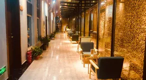Lantern Hotel - Image 3