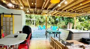 Rainforest View with Spa 4 Bed 3 Bath Sleeps 8 - Image 3