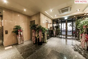 Win Hotel - Image 3