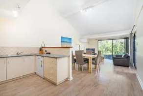 Escape to the Cape Villa 15 - Image 3
