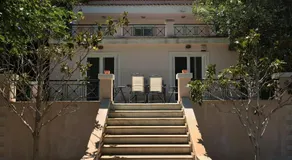 Luxury 6BR Villa, Garden Oasis, near Schinia Beach - Image 5
