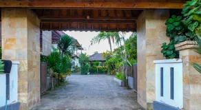 Friends Beach Hotel - Image 4