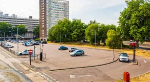 Stylish & Modern Apartment - Southend Stays - Image 4