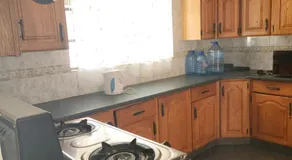 HUNTERS NEST GUEST HOUSE MAFIKENG - Image 5