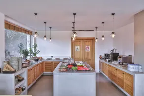 Carruba Boutique Hotel - Image 3